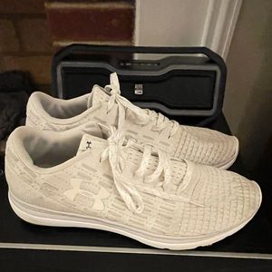 Under Armour athletic Shoes